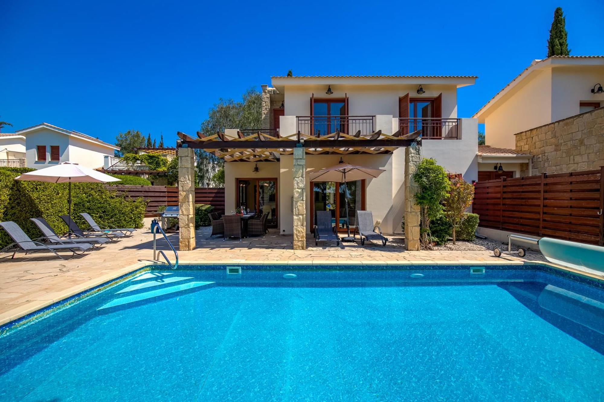 3 Bedroom Villa Athina With Private Pool And Golf Views, Aphrodite Hills Resort Kouklia Exterior foto